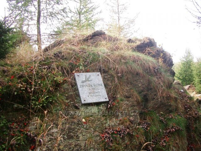 Lesní hřbitov v Tišině