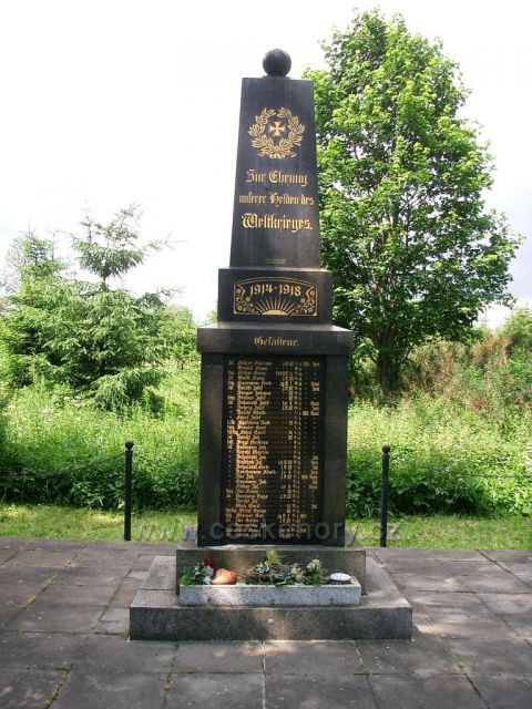pomník obětem války Dolina a Kotlina