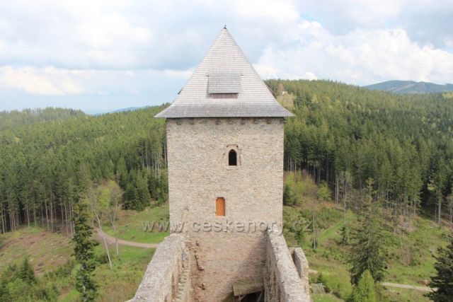 Východní věž hradu Kašperk