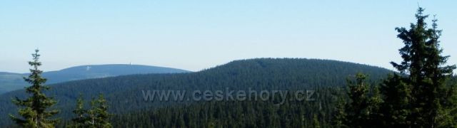 Černá hora - panorama z rozhledny na Hnědém vrchu