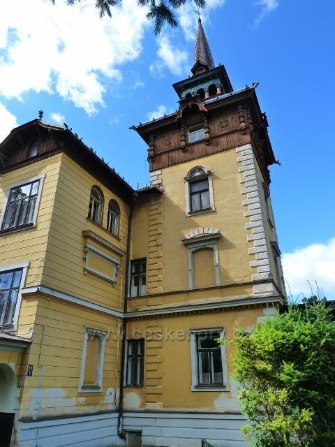 Jeseník - Cwrcekova vila z let 1899 až 1990 ve Skupově ulici