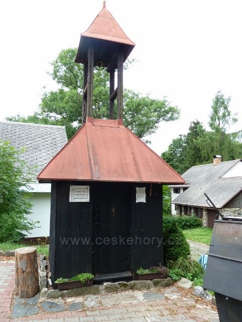 Kronfelzov - zvonička Svatého Jáchyma