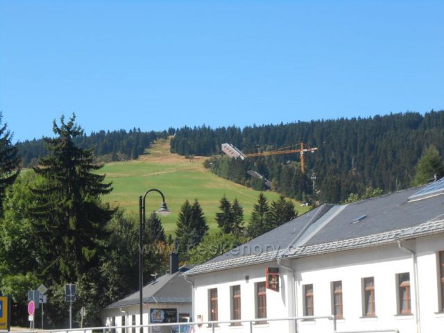 skokanské můstky v Oberwiesenthalu