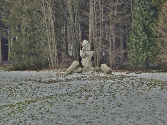 Lázně Jeseník - Cesta života, monument Vzepětí