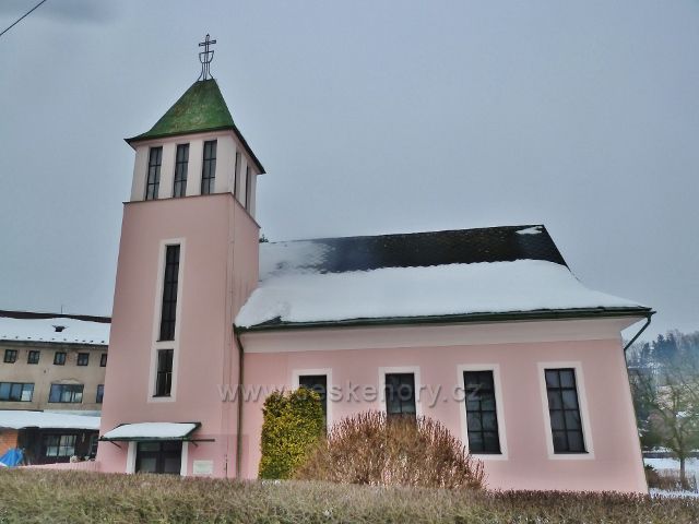 Žamberk - bývalá židovská synagoga z roku 1811, po přístavbě věže kostel Církve československé husitské