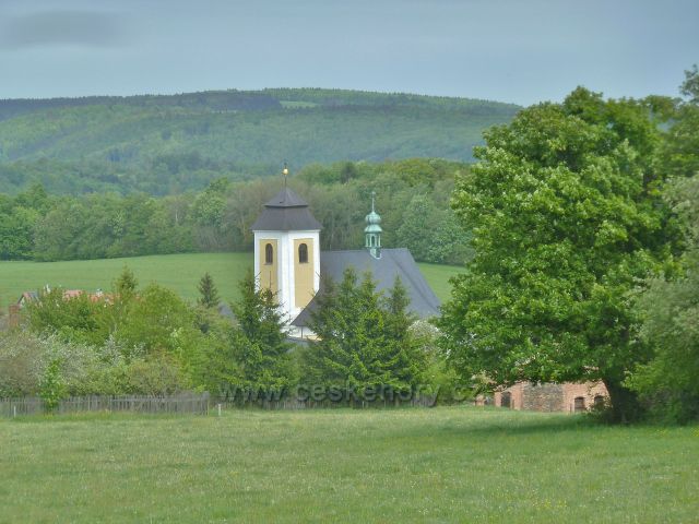 Ruda - pohled z křížové cesty ke kostelu Panny Marie Sněžné