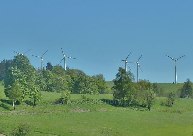 Větrné elektrárny v Ostruzžné