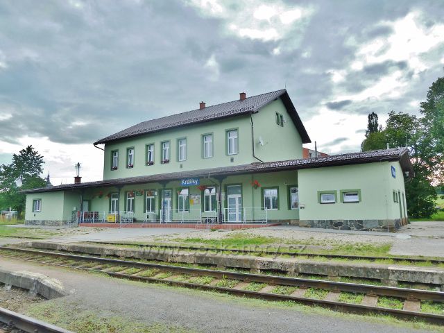 Králíky - nově opravená budova nádraží ČD