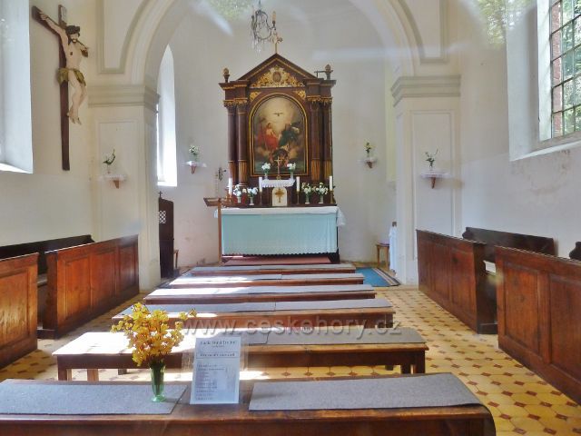 Podlesí - interiér kaple Nejsvětější Trojice