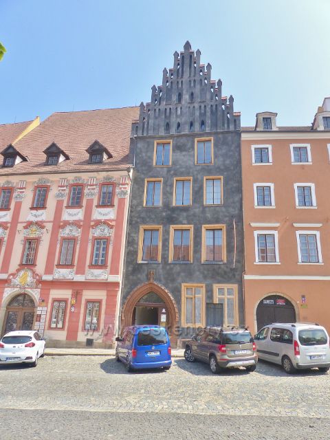 Cheb - Schirdingerovský dům na náměstí Krále Jiřího z Poděbrad
