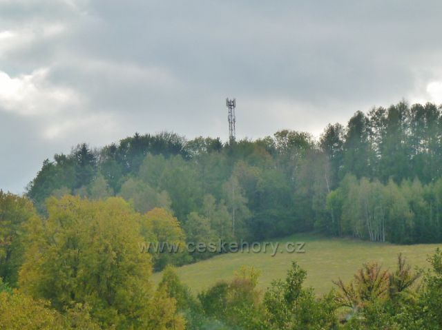 Bystřec - telekomunikační věž na vrchu "Na Vartě" (588 m.n.m.)