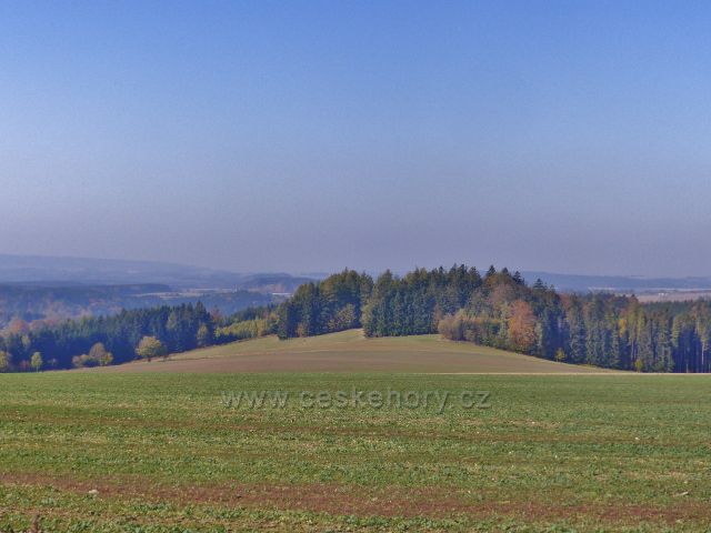 Vlčkovice - pohled z Kostelního vrchu směrem ke Klášterci nad Orlicí