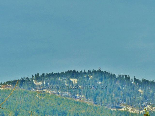 Dolní Morava - pohled na vrchol Klepáče (1144 m.n.m.) se stejnojmennou rozhlednou
