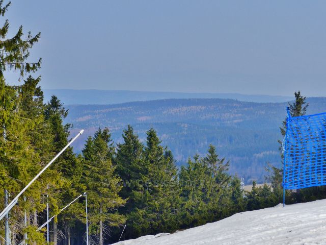 Šerlich - pohled na lesnatý komplex Bystřických hor