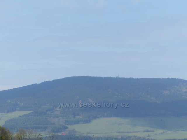 Pohled z Františkovy vyhlídky na Suchý vrch