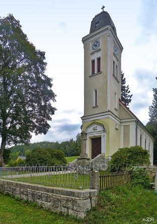 Loučná, kostel sv.Josefa