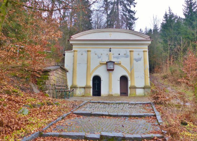 Malé Svatoňovice - Kaple Božího hrobu v Mariánském sadu