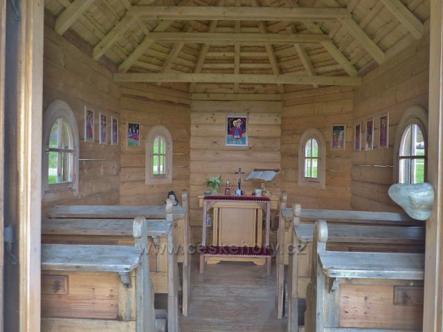 Interiér kaple sv. Kryštofa na Paprsku