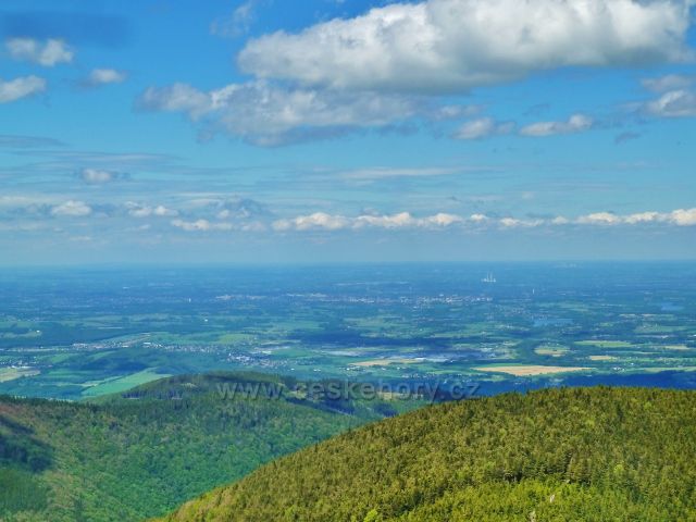 Pohled z Lysé hory k Ostravské pánvi