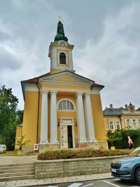 Františkovy Lázně - farní kostel Povýšení svatého Kříže