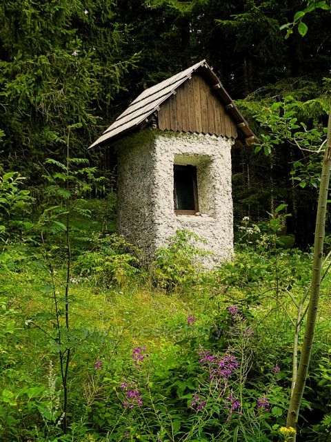 Vrchní Orlice - kaplička sv. Huberta na Vysokém Kořenu