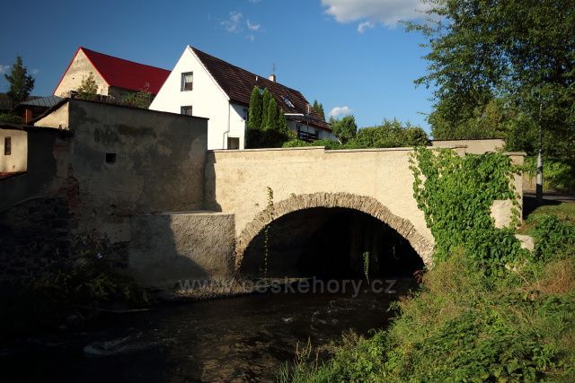 Kamenný most ve Rtyni