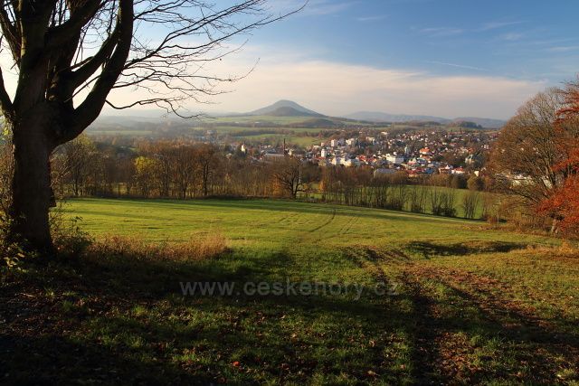 Cestou na kamenický hrad